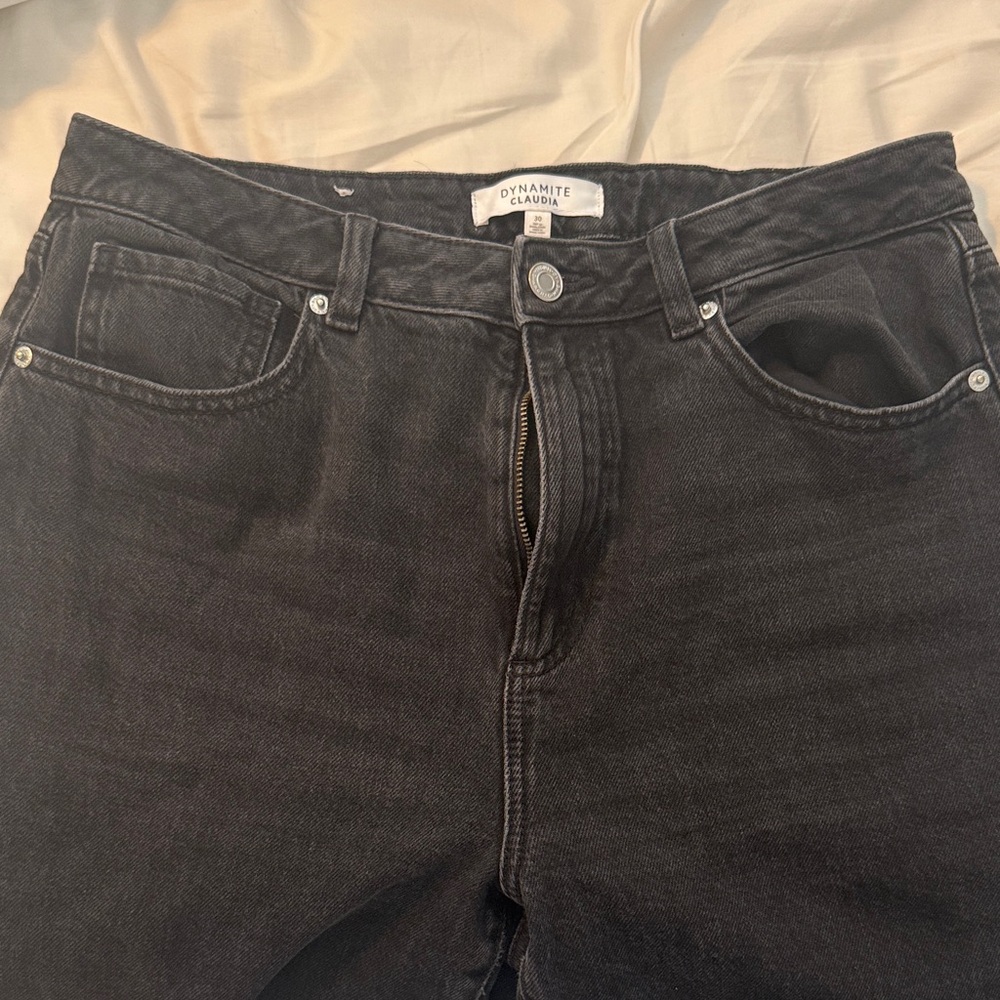 Black High-Waist Jeans - Picture 2 of 2